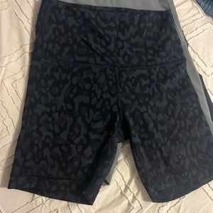 Wunder under 6” lulu biker shorts